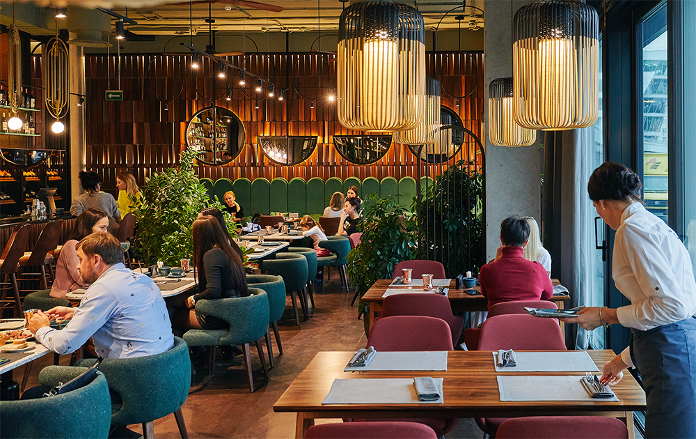 5 Hospitality Tech Trends Reshaping MENA F & B in 2026